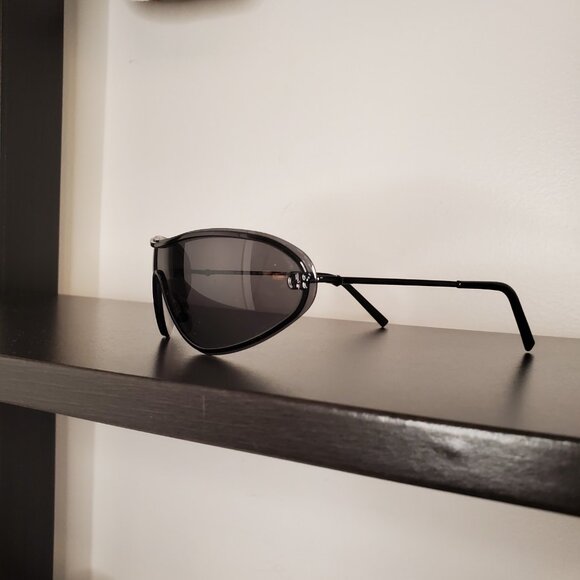 NOT FOR SALE Poshmark will Restrict Sellers Accounts If We Delete Too Many Items - Picture 2 of 7